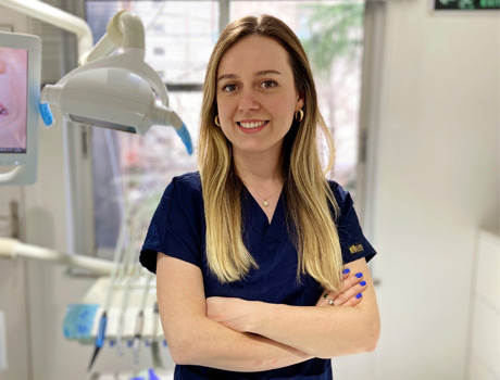 Dr. Dt. Yasemin Ersoy Çelenk (Periodontolog)