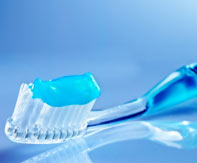 Diş Fırçamızı Nasıl Seçmeliyiz?