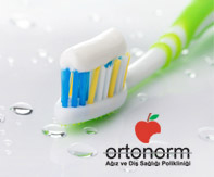 Ortodonti Tedavisi Sırasında Nasıl Diş Fırçalamalıyız?